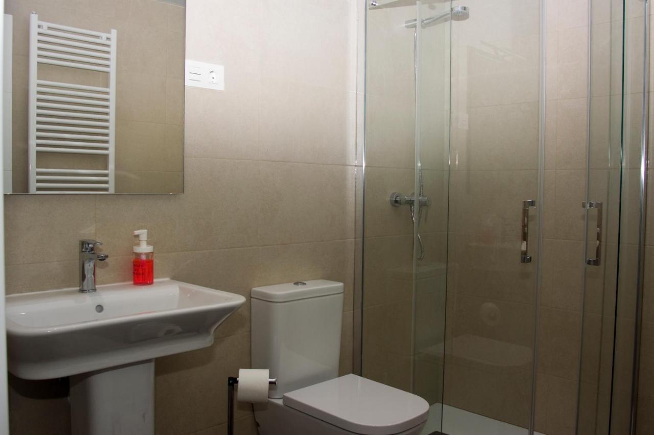 Apartamentos Gyc Viviendas Gold Леон Екстериор снимка