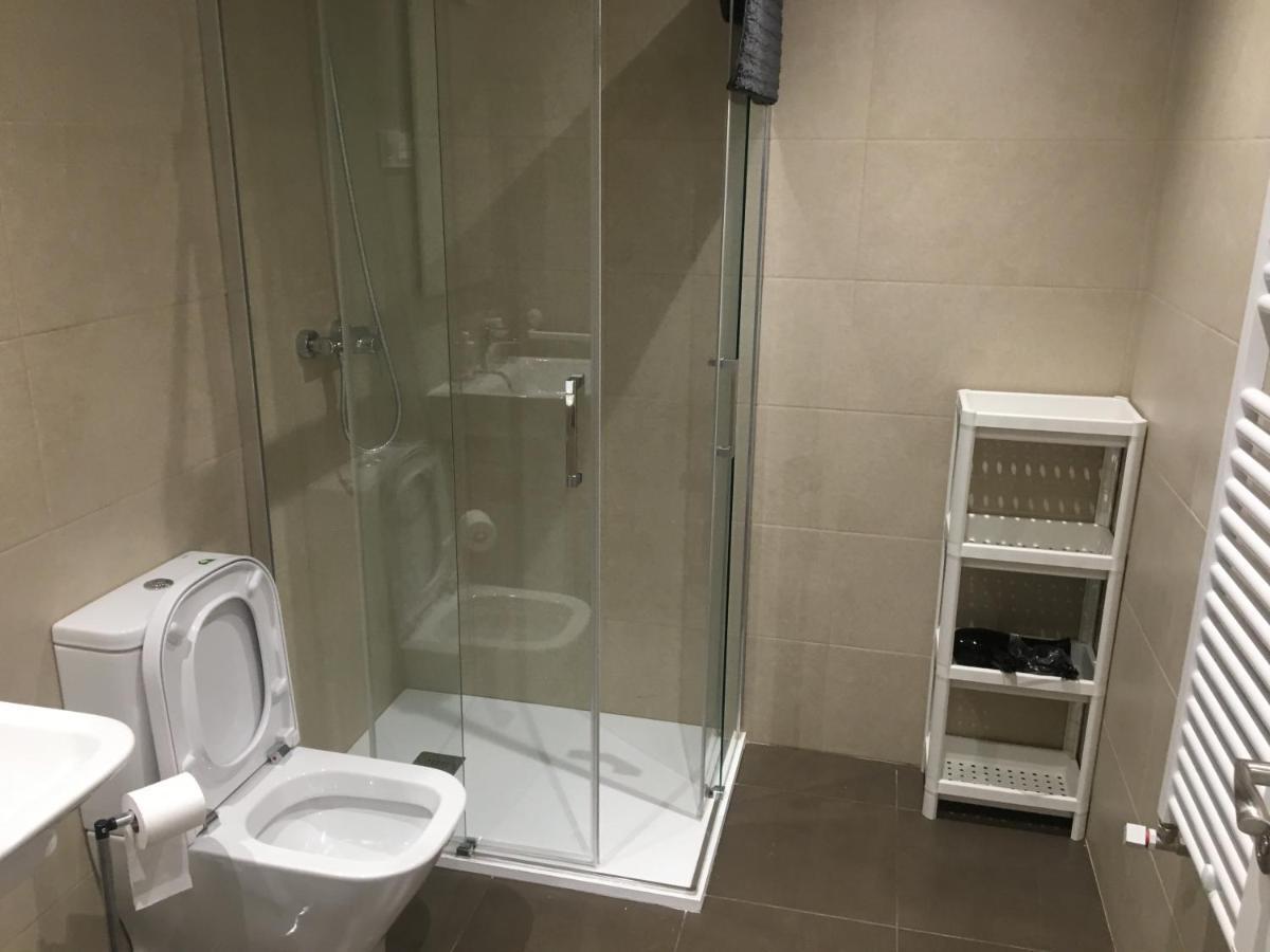 Apartamentos Gyc Viviendas Gold Леон Екстериор снимка